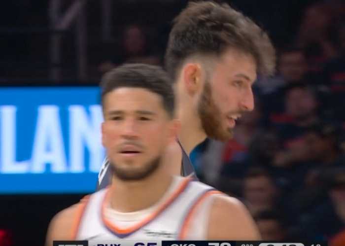 布克人都懵了！切特抢篮板轻微对抗夸张倒地造犯规+前仰跳投骗哨